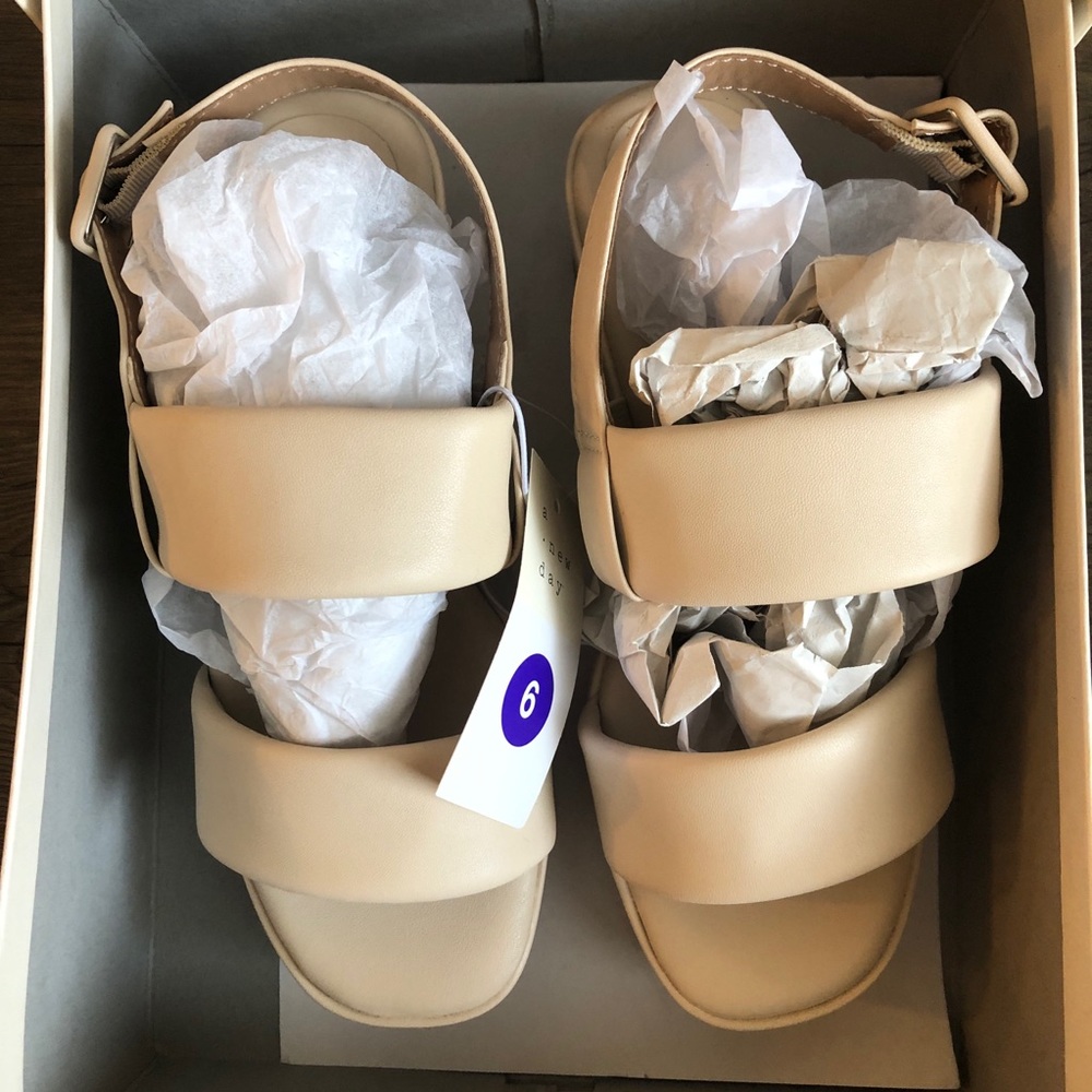 Size 6  Platform Sandals Cream/White - Picture 9 of 10